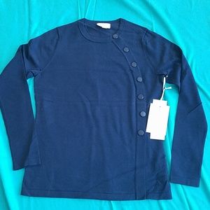 Adorable Carlisle NY Navy Sweater